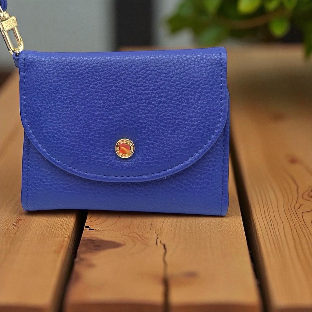 Steve Madden Cobalt Blue Faux Leather Snap Closure Bifold Wallet‎ wrist strap